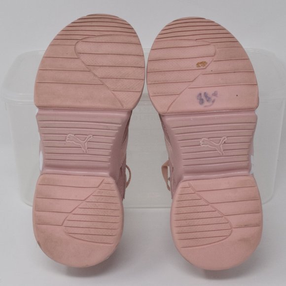 PUMA x Hello Kitty Nova 2 Sneakers Kids 12C Pink Lace Up 90s Comfort Active - Picture 7 of 16